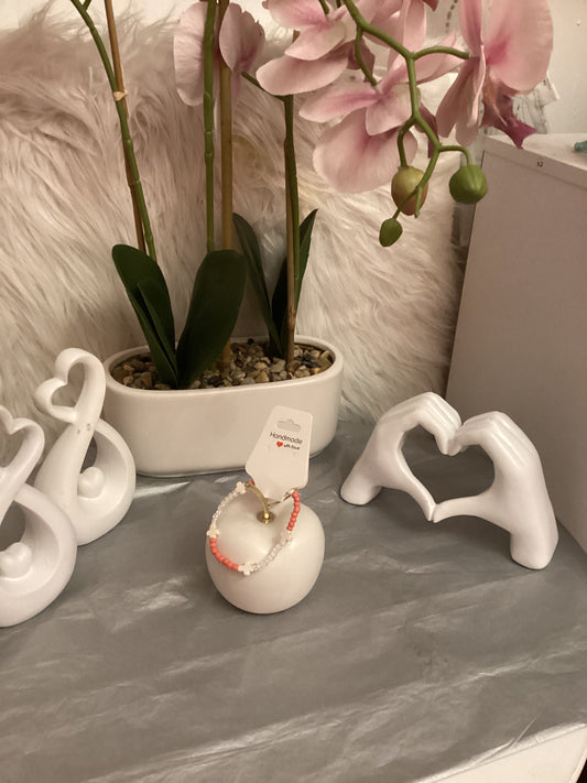 Bracelet rose avec petite croix